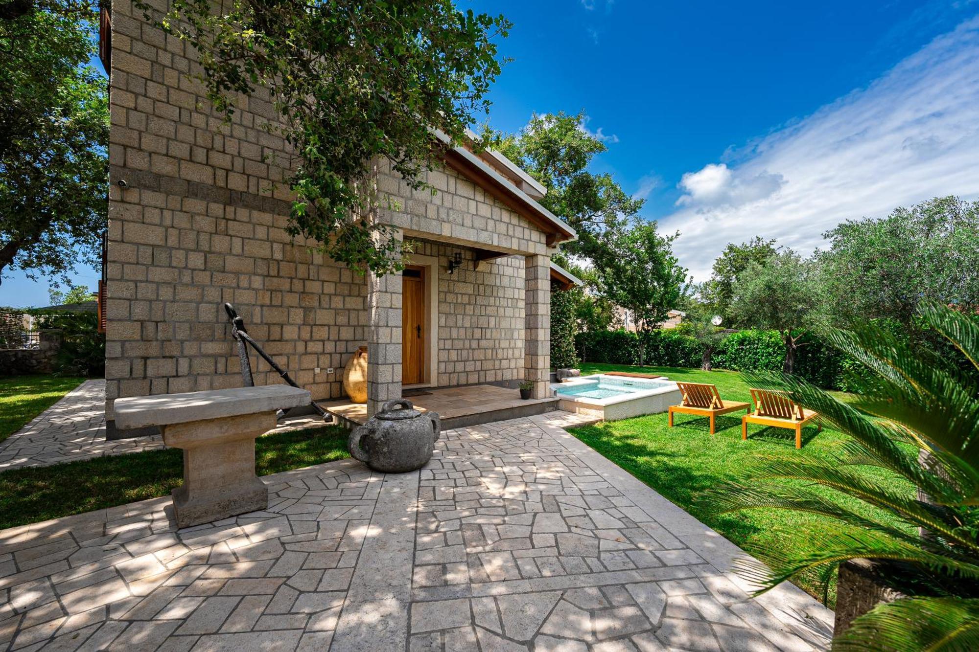 Villa Helena Cattaro Esterno foto